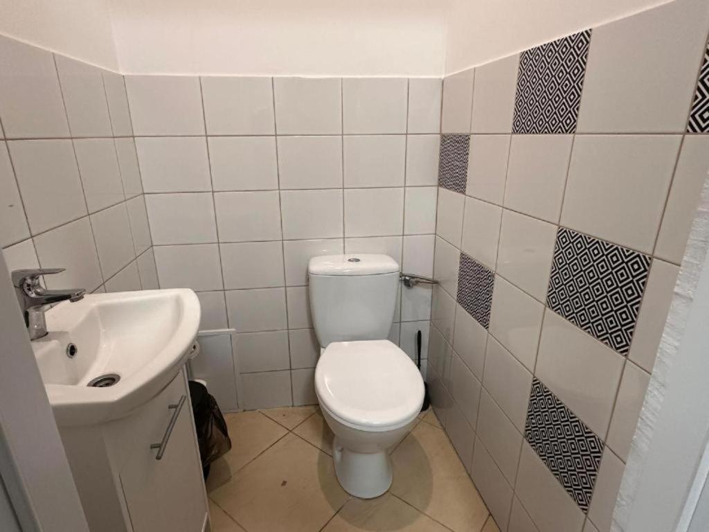 Golebia 4 Rooms Poznan Luaran gambar